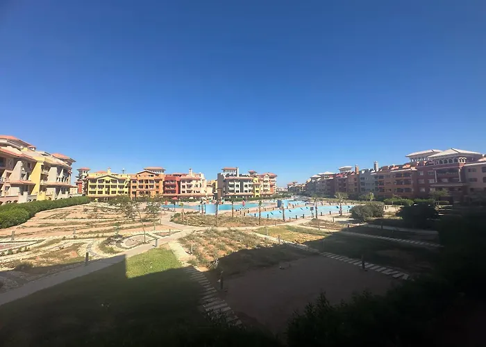 Üdülőközpont Porto 5*