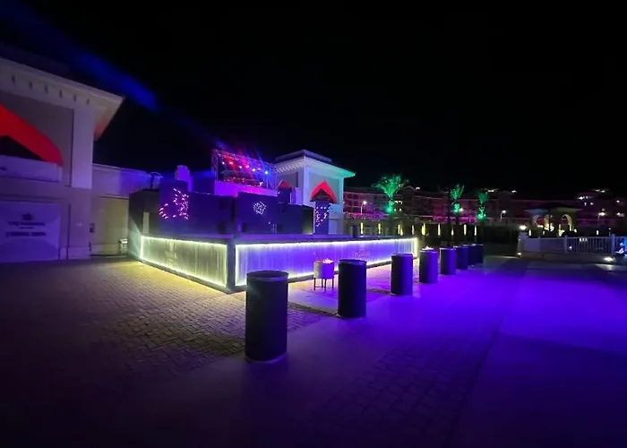 Üdülőközpont Porto 5*